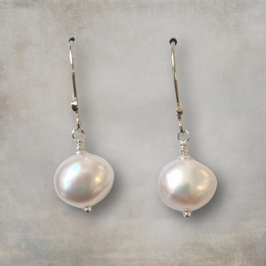 Pearl Drop Earrings – Tidal Light