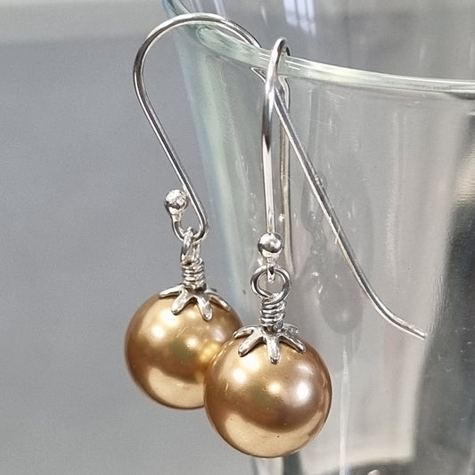 Polished Gold. Swarovski Pearl Earrings